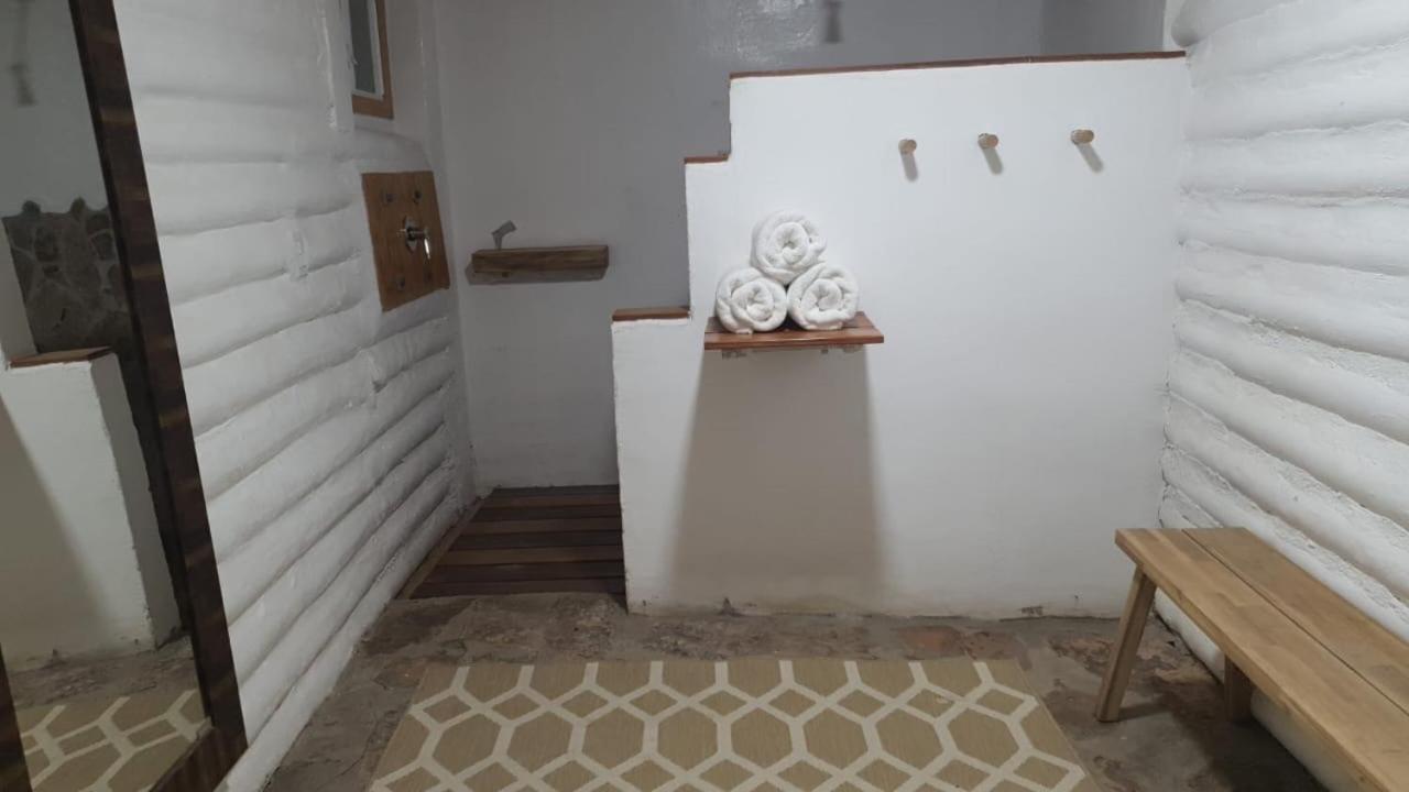 Estancia Los Amigos فالي دي جوادالوبي المظهر الخارجي الصورة